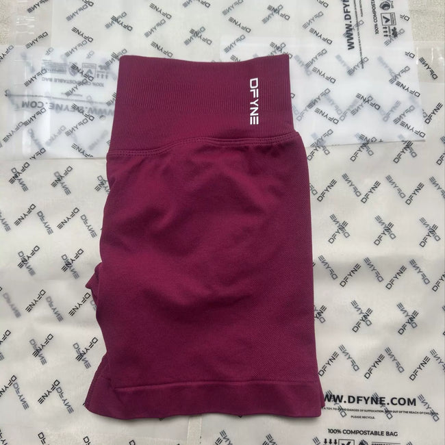 DFYNE Seamless High-Waisted Contour Short Wildberry Color Hover Image