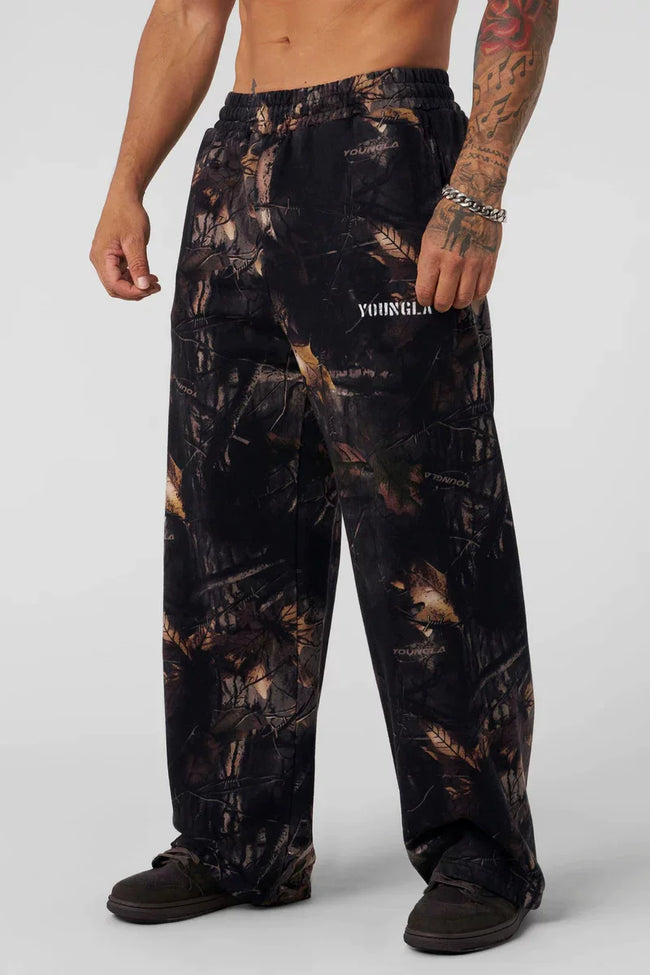 YOUNGLA Men's Relaxed Fit Tree Camo Sweatpants Hover Image