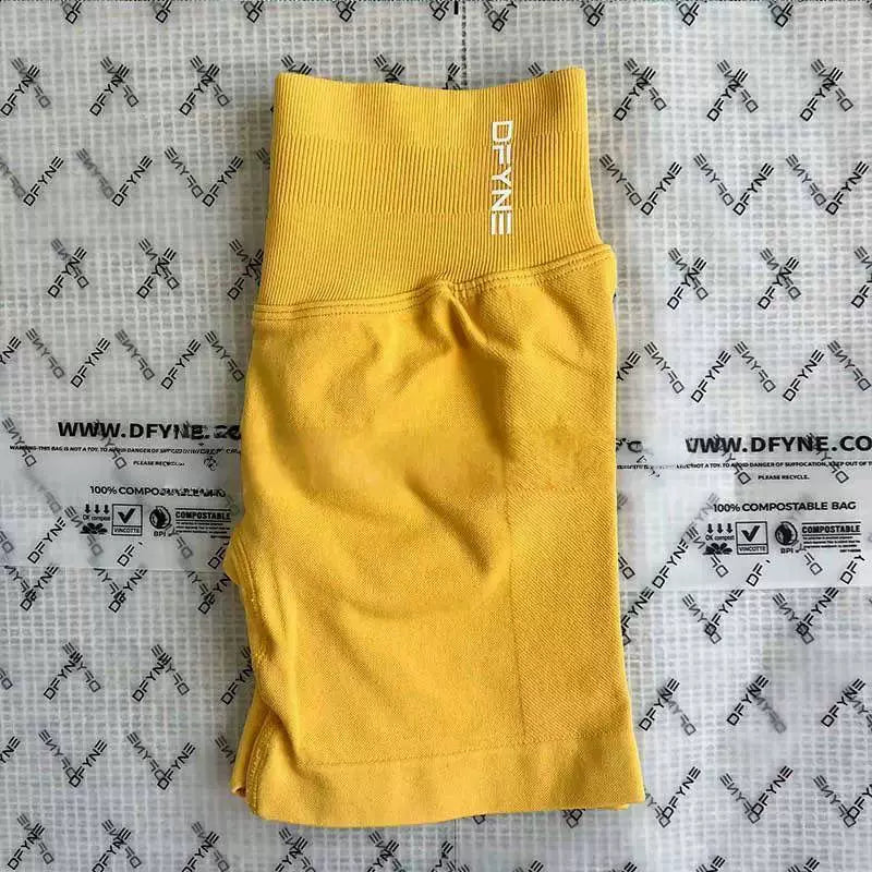 DFYNE Seamless High-Waisted Contour Short Yellow
