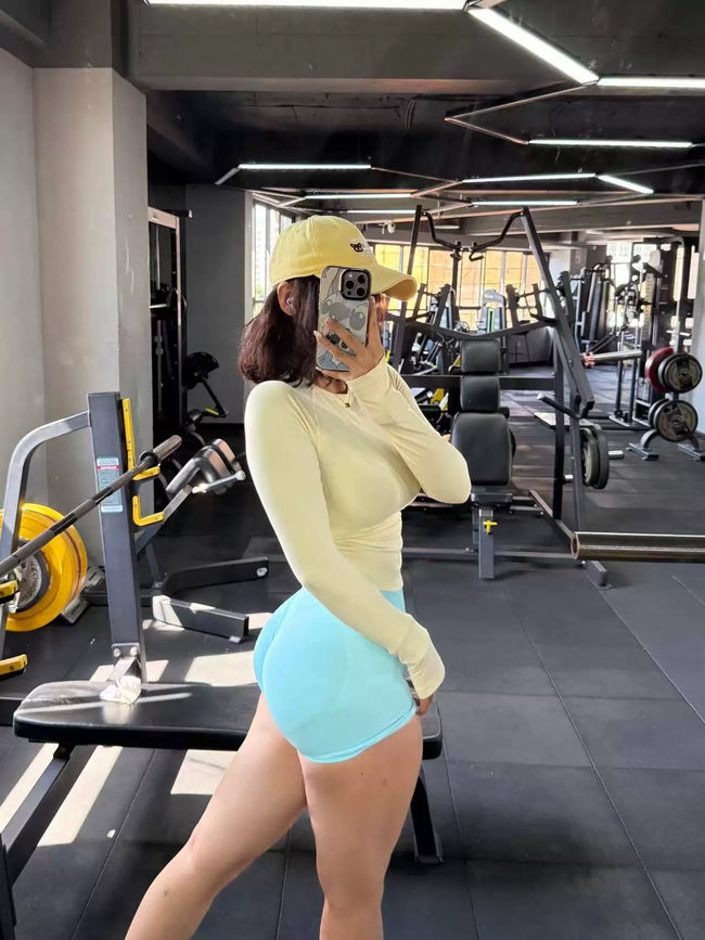 DFYNE Seamless Contour Long-Sleeve Cream Yellow Hover Image