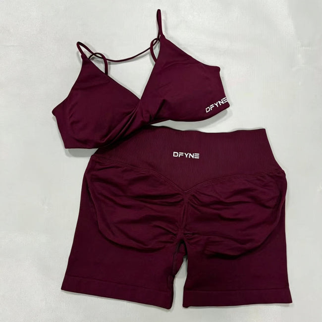 DFYNE Seamless Crossover Sports Set Wine Red Hover Image