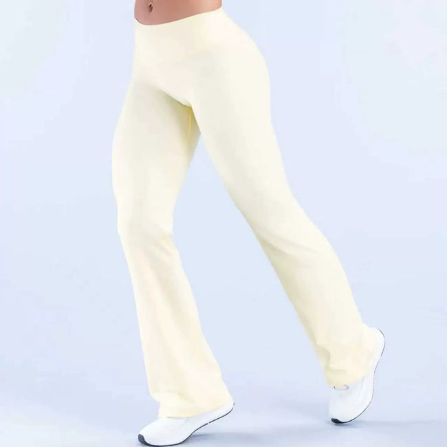 DFYNE Seamless High-Waisted Flared Legging Cream Hover Image