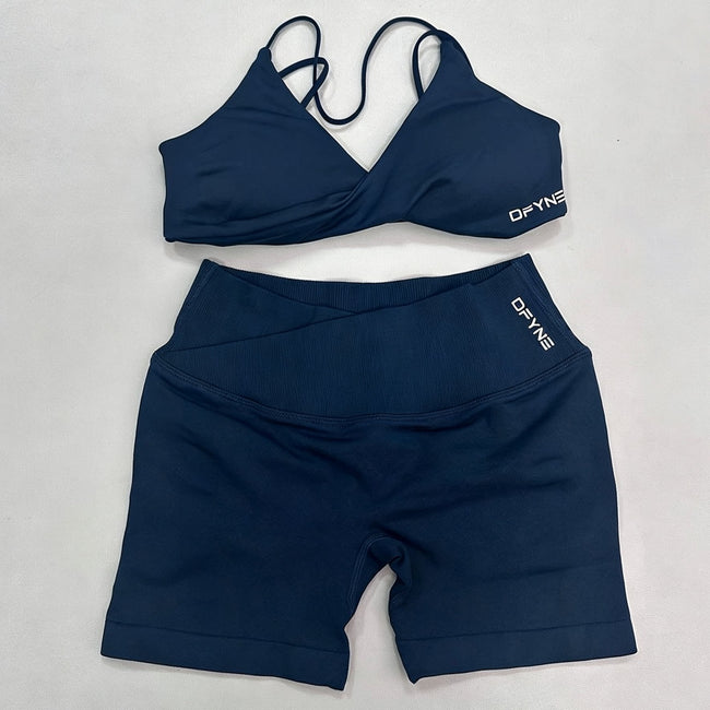 DFYNE Seamless Crossover Sports Set Peacock Blue Hover Image