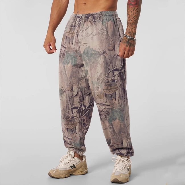 YOUNGLA Men's RealTree Camo Baggy Cuffed Joggers Hover Image