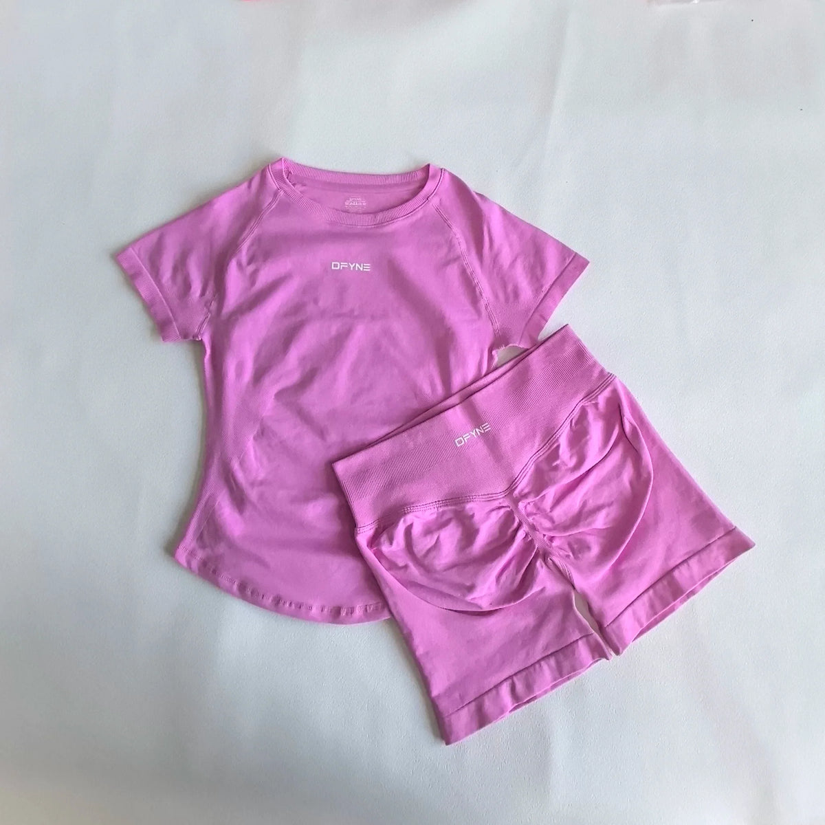 DFYNE Seamless Compression Set Floral pink